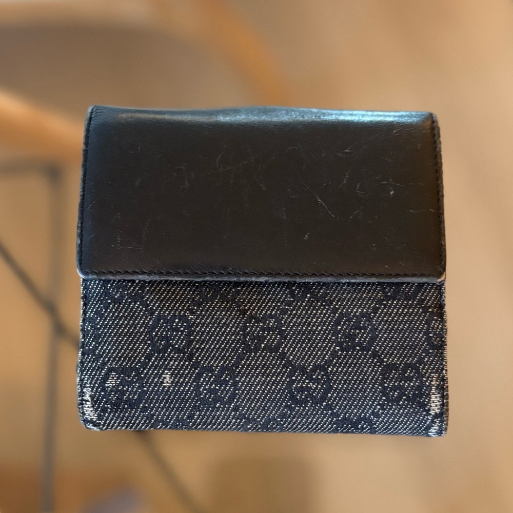 Gucci Jackie Demin Monogram Canvas Bifold Wallet with Vintage Piston Closure - Picture 3 of 13